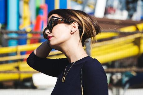 Midi_Skirt-Total_Blue_Outfit-Snake_Bag-Alexander_Wang_Sandals-Outfit-Street_Style-31