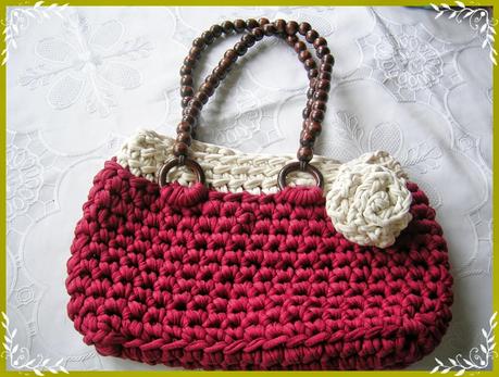 BOLSOS DE TRAPILLO Y REGALO!!
