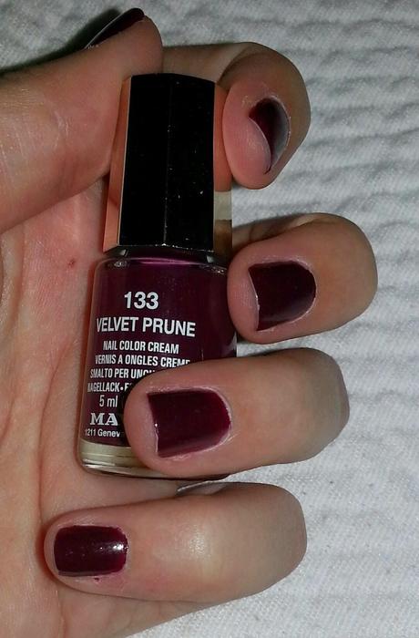 Fantasy , Mavala - Velvet Prune