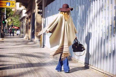 Ponchos y Capas