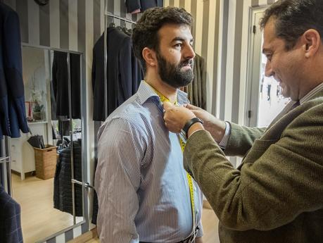 Conociendo a Alles, Sastres y Camiseros.