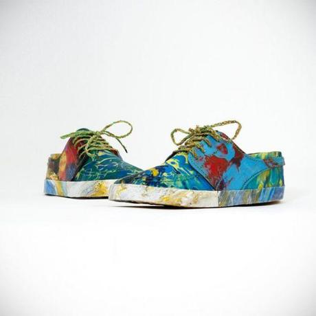Zapatos hechos de basura