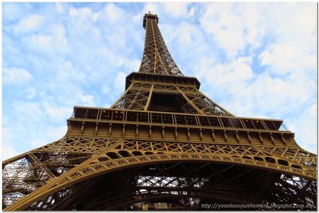 Impresionante la torre Eiffel 