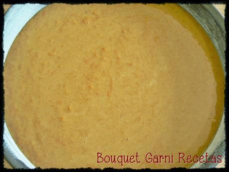 Pudding de calabaza y especias (con cobertura de queso crema americano y nueces Pecan) Pudding de calabaza y especias (con cobertura de queso crema americano y nueces Pecan)