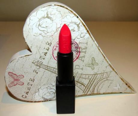 NARS Audacious Lipsticks y Velvet Lip Liners