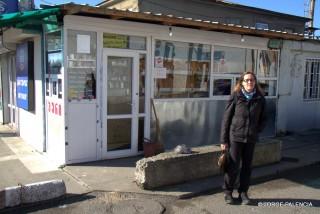 BEA COMPRANDO PAN EN ZUGDIDI