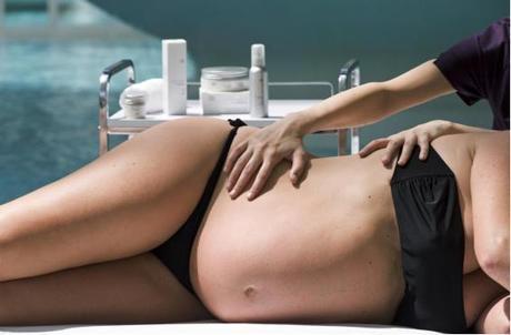 Grávitas, un reconfortante tratamiento de CALDEA para la mujer embarazada