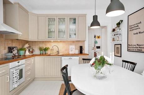 Suelos damero y decoracion en color negro