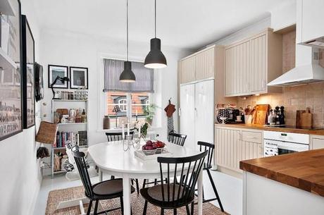 Suelos damero y decoracion en color negro