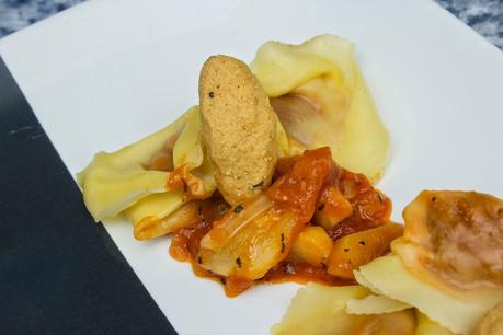 Raviolis de boloñesa a la barbacoa