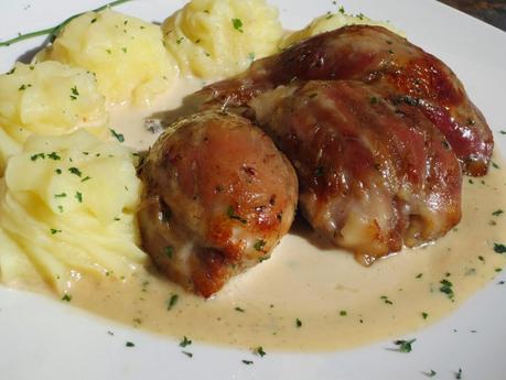 Codillo asado al ajillo olla GM