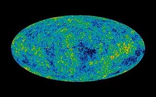  Imagen detallada de cielo completo de la infancia del Universo, creada a partir de siete años de datos de WMAP. La imagen revela las fluctuaciones de temperatura (representadas por las diferencias de color) que corresponden a las 'semillas' que crecieron hasta convertirse en galaxias