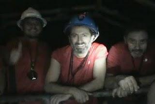... Y la Tierra empezó a parir mineros ... Y la Tierra empezó a parir mineros