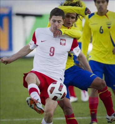 2-2. Ecuador reacciona y empata el partido ante Polonia en Montreal