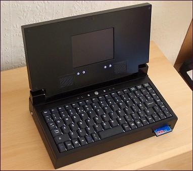 V4Z80P – A Z80 Based Laptop