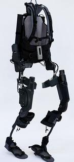 Un esqueleto biónico que permite movimientos a los parapléjicos