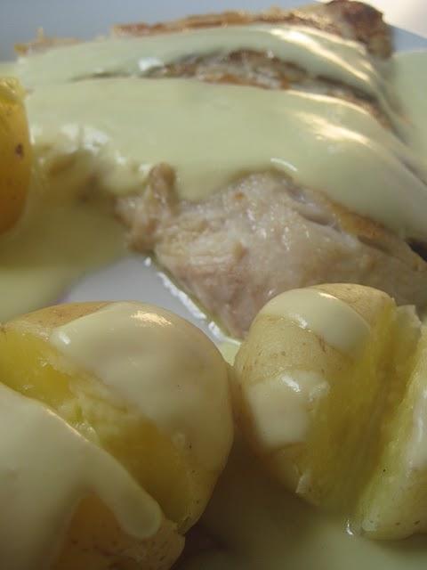 Pescado blanco en salsa de calabacín y cupcakes fondant para Álvaro