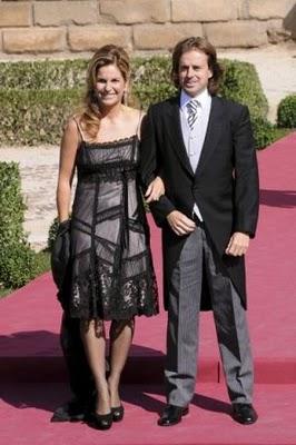 Se casaron Rafael Medina y Laura Vecino. Comentamos el look de los invitados