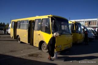 MARSHRUTKA EN LA ESTACIÓN DE AUTOBUSES DE GORI PARA IR A UPLISTSIKHE