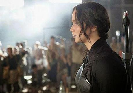 2 Spot Televisivos De The Hunger Games: Mockingjay Part 1