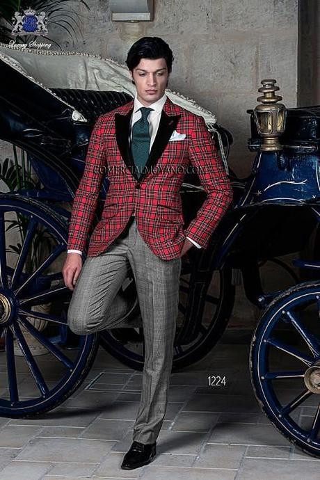 Traje de novio italiano a medida en tejido tartán 100% lana rojo con solapas de raso negro y pantalón cuadro gales, modelo 1224 Ottavio Nuccio Gala colección Black Tie 2015.