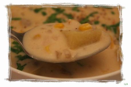 Clam chowder... crema de patata y almejas para... La quinta esencia del otoño