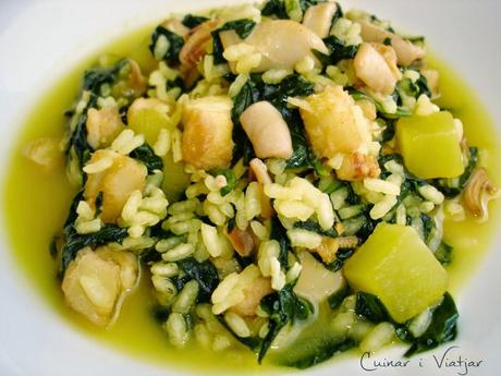 Arroz con calamar, bacalao y espinacas‏