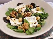 Ensalada queso cabra, nueces picatostes