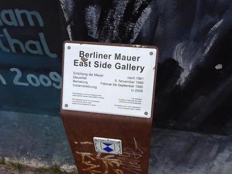 La histórica caída del Muro de Berlín.