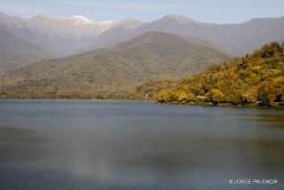 LAGO KVARELI