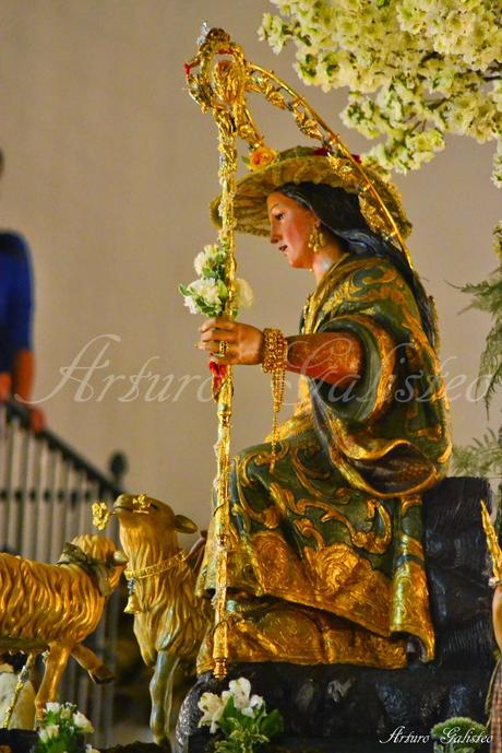Dos meses después... Galería fotográfica de la Procesión Triunfal de Gloria de la Divina Pastora de Cantillana (V)