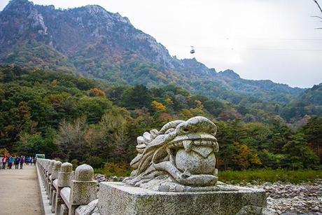 Otoño en Seoraksan I: La cascada de Biryeong