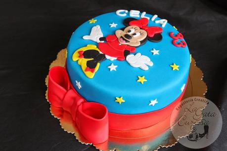 TARTA FONDANT MINNIE PARA CELIA