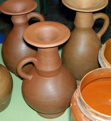 Cerámicas fenicias y tartésicas