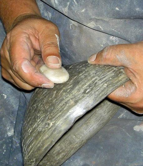 Cerámicas fenicias y tartésicas