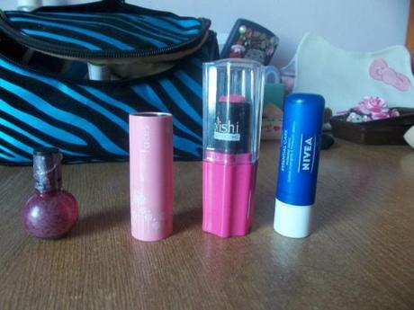 Request: ¿Que hay en mi Necessaire? 100_2347