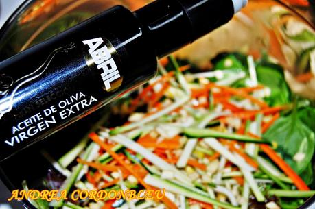 ENSALADA DE BACALAO CONFITADO CON VAINILLA Y AJO.