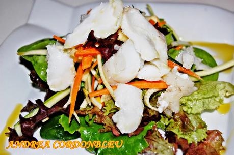 ENSALADA DE BACALAO CONFITADO CON VAINILLA Y AJO.