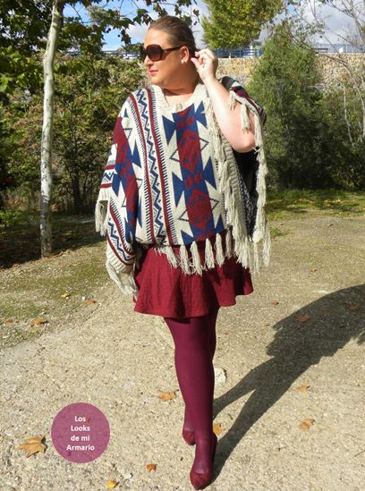 http://www.loslooksdemiarmario.com/2014/11/poncho-etnic-viste-con-amelia-outfit.html