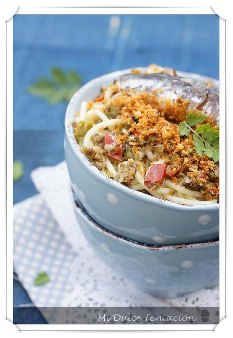 Espaguettis con Sardinas y Crujiente de Ajo