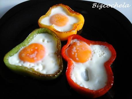 HUEVOS EN PIMIENTOS