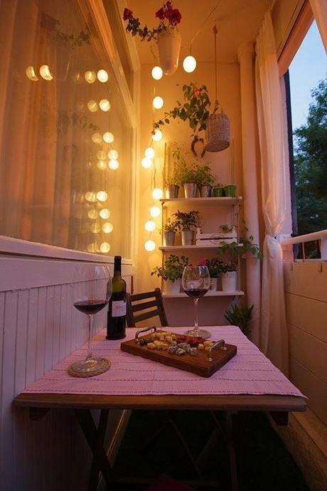 un mini balcón transformado en algo MUY bonito!