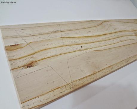 Piña y estrellas de madera Piña y estrellas de madera