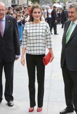 Dña. Letizia top cuadros