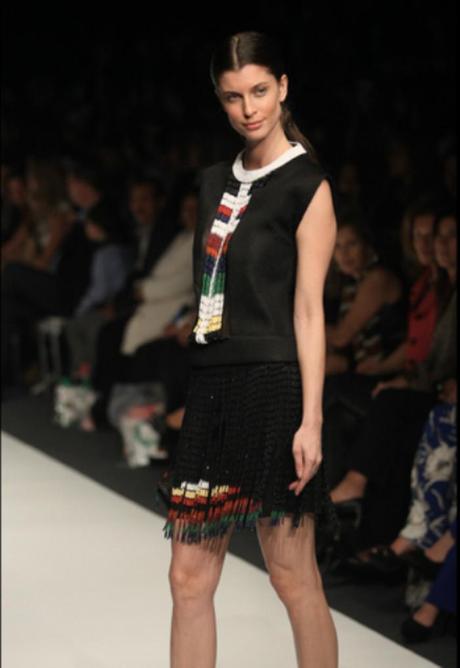 Desfile Ani Alvarez Calderon - LIFWEEKPV15