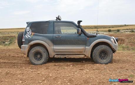 mitsubishi montero neumáticos tacos