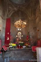 INTERIOR DE LA IGLESIA DE KATOGHIKE, YEREVÁN
