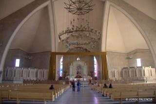 INTERIOR DE LA CATEDRAL DE SAN GREGORIO EL ILUMINADOR, YEREVÁN