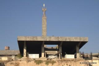 MONUMENTO CONMEMORATIVO DEL 50 ANIVERSARIO DE LA SOVIETIZACIÓN DEL PAÍS, YEREVÁN