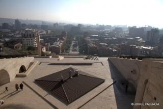 VISTAS DESDE ARRIBA DE LA CASCADA, YEREVÁN